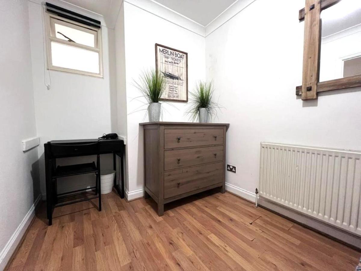 Aldgate Rooms Londra Dış mekan fotoğraf